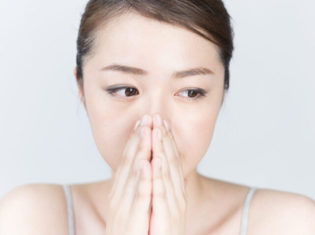 口の臭いが気になる