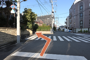 東京メトロ丸の内線 新大塚駅2番出口からの順路05